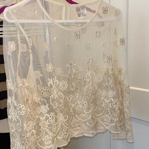Forever 21 Cream Floral Lace Blouse